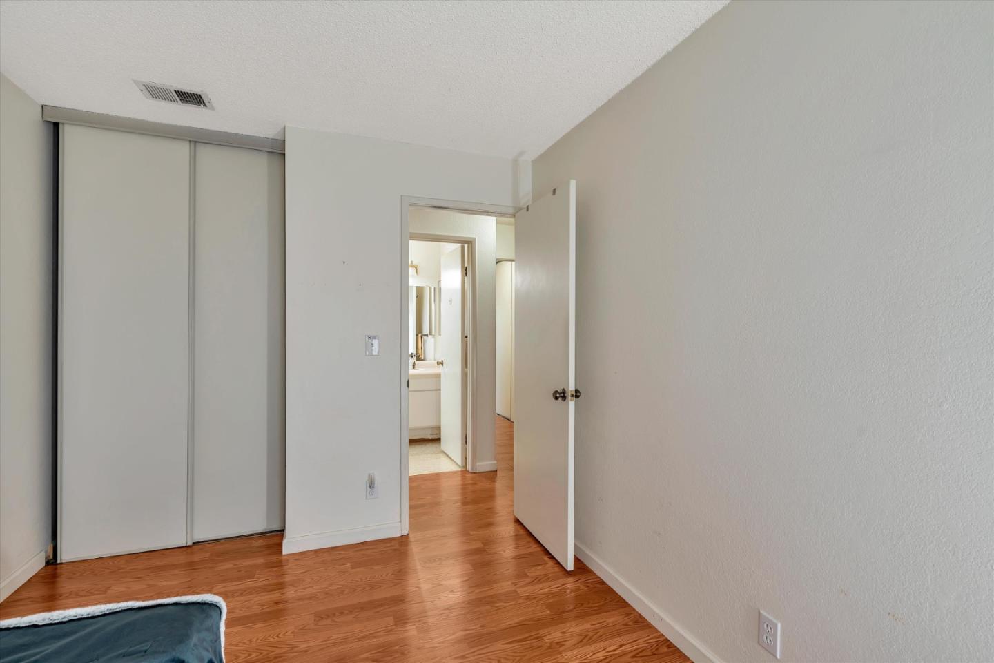 188 Masonic Drive Vallejo, CA 94591 - Photo 18 of 28 a view of a hallway with wooden floor