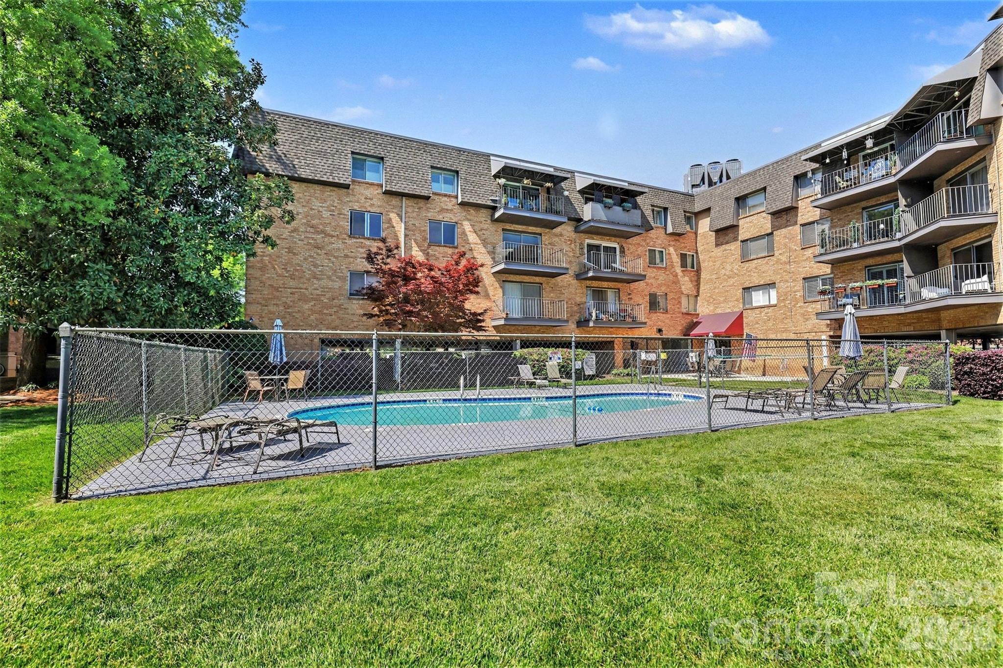 1323 Queens Road, Unit 227 Charlotte, NC 28207 - Photo 30 of 34