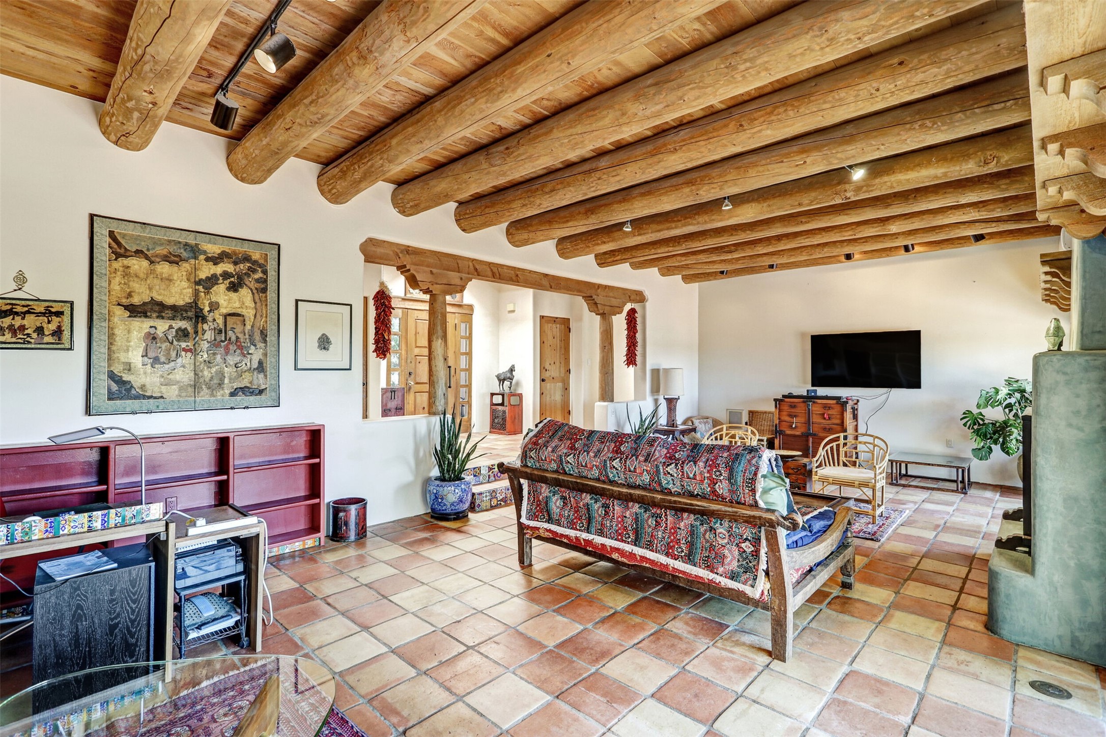 13 Herrada Court Santa Fe, NM 87508 - Photo 10 of 18 living room
