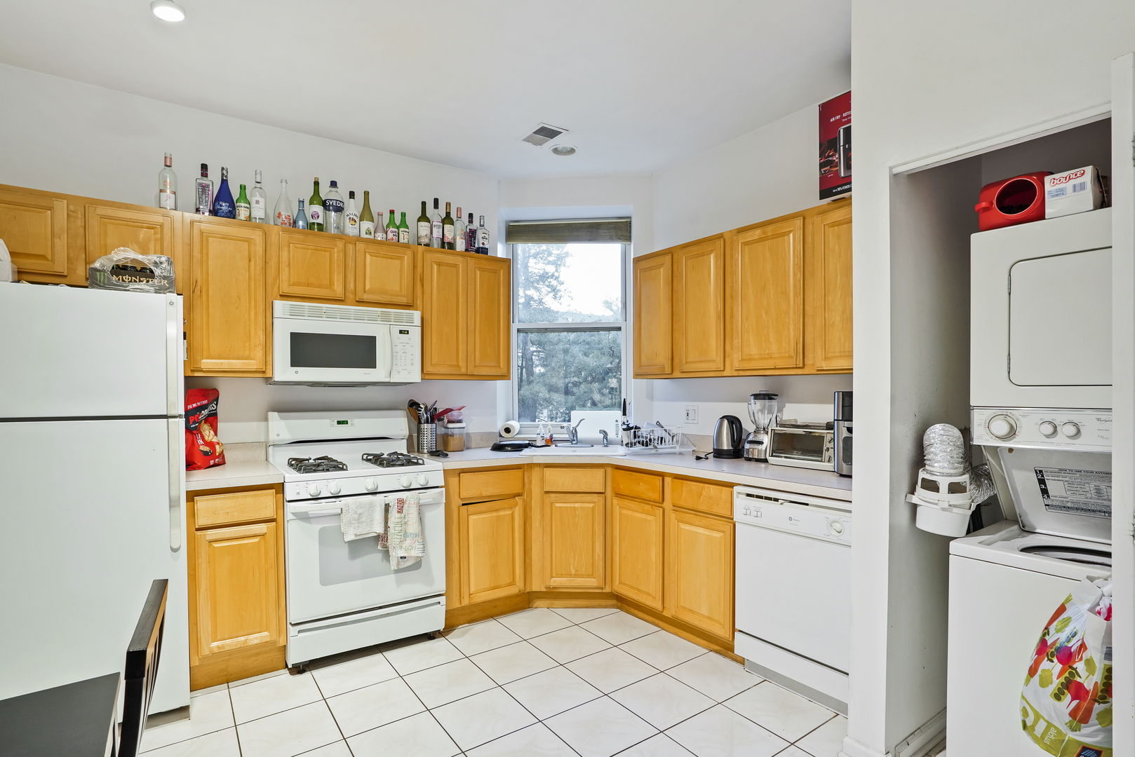 1037 West Polk Street Chicago, IL 60607 - Photo 19 of 36 Gallery Image 19