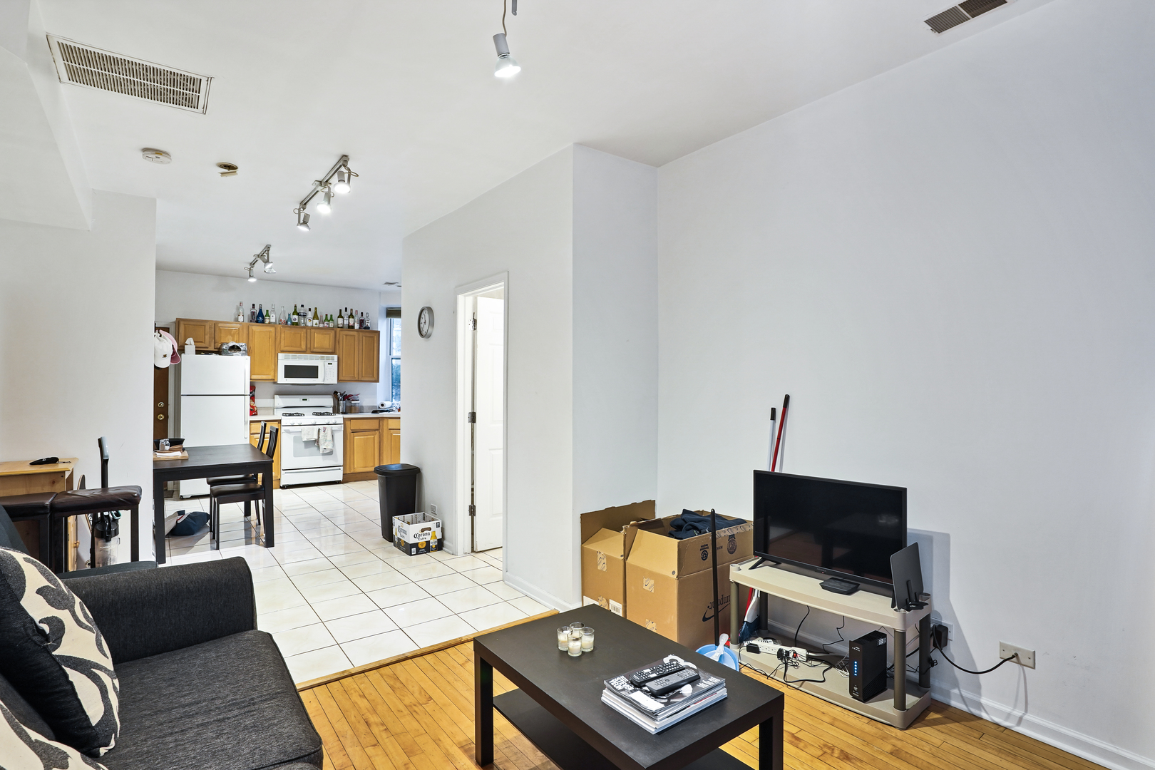 1037 West Polk Street Chicago, IL 60607 - Photo 22 of 36 Gallery Image 22