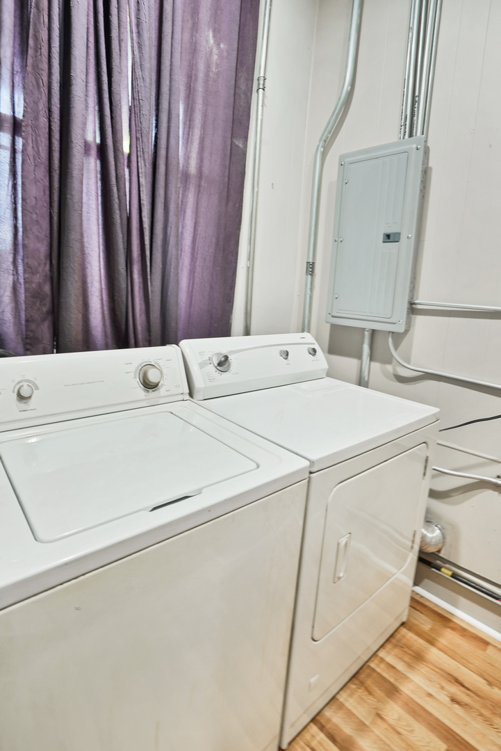 1037 West Polk Street Chicago, IL 60607 - Photo 7 of 36 Gallery Image 7