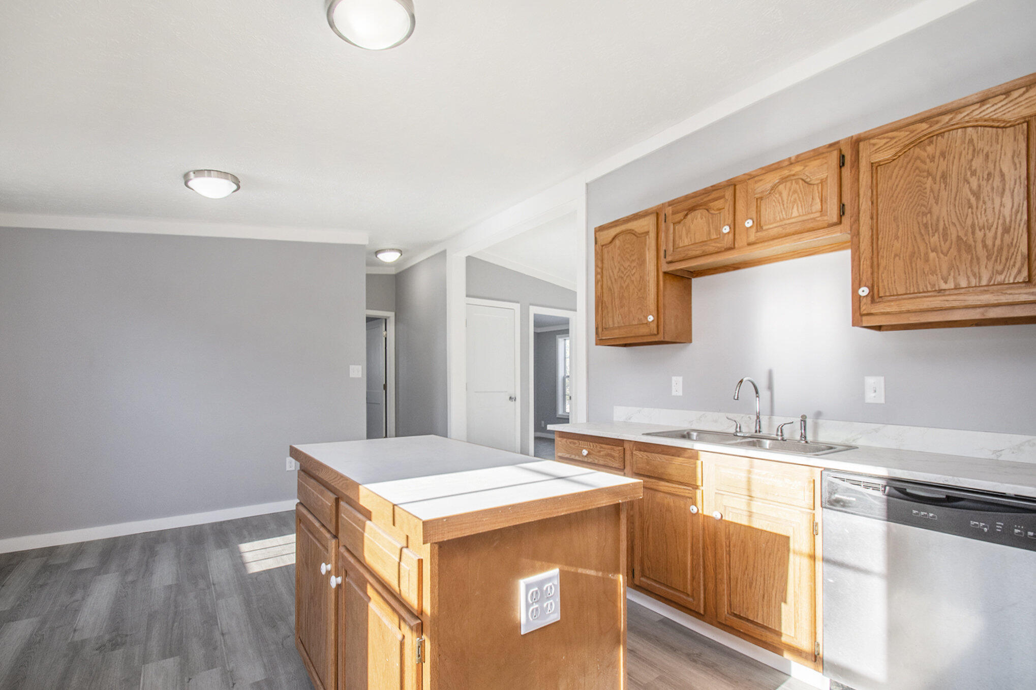 69330 Elkhart Road Edwardsburg, MI 49112 - Photo 11 of 33 011_dsc_4877_417
