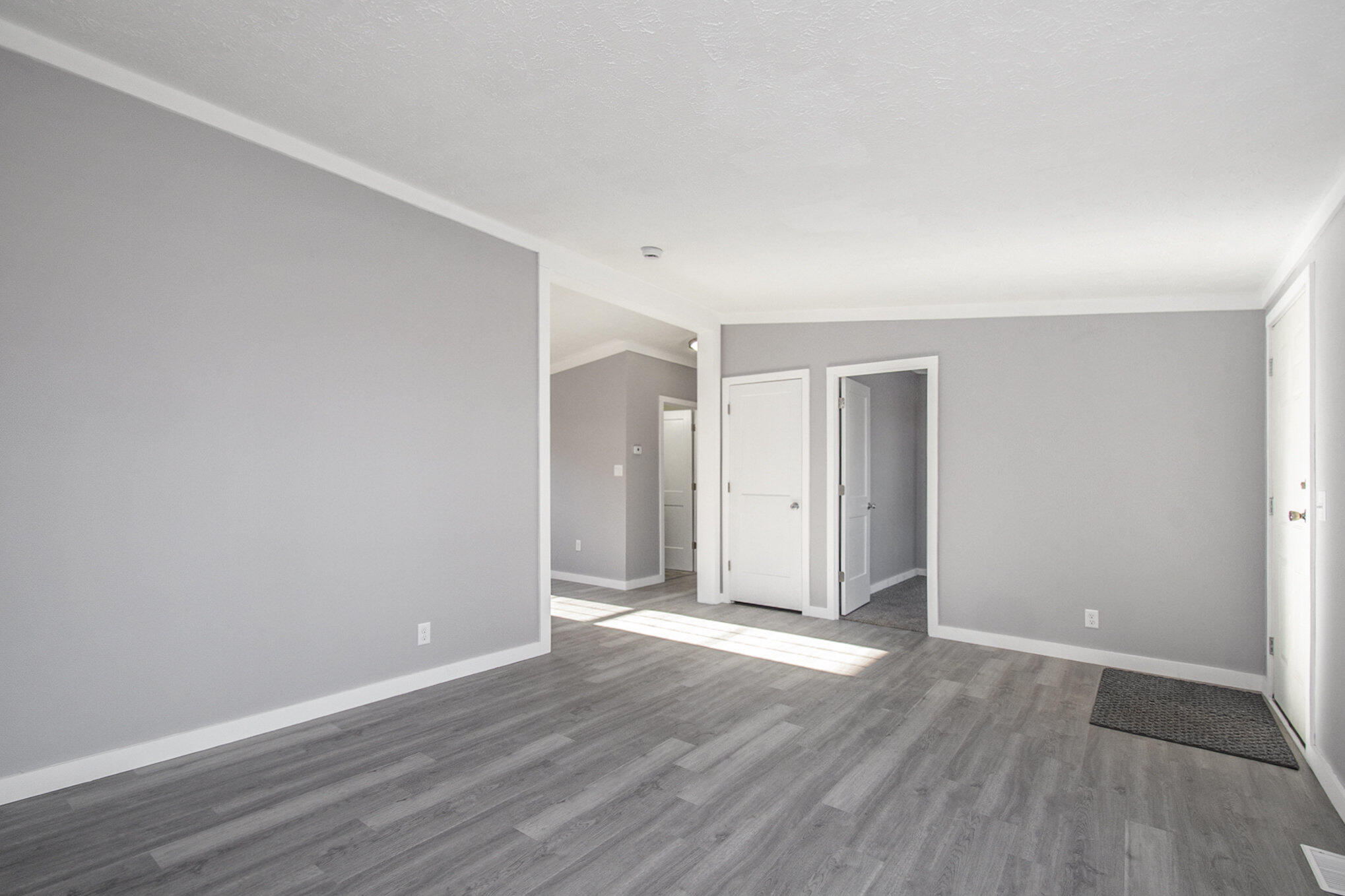 69330 Elkhart Road Edwardsburg, MI 49112 - Photo 6 of 33 006_dsc_4865_13