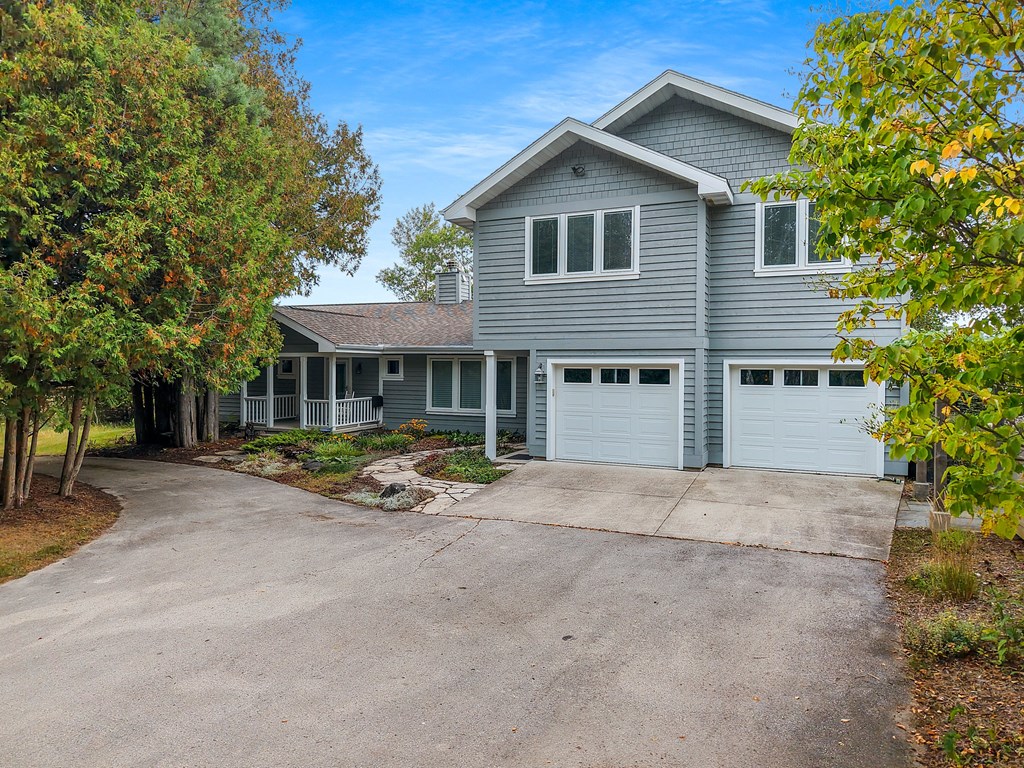 1674 Helmholz Road Sturgeon Bay, WI 54235 - Photo 6 of 56