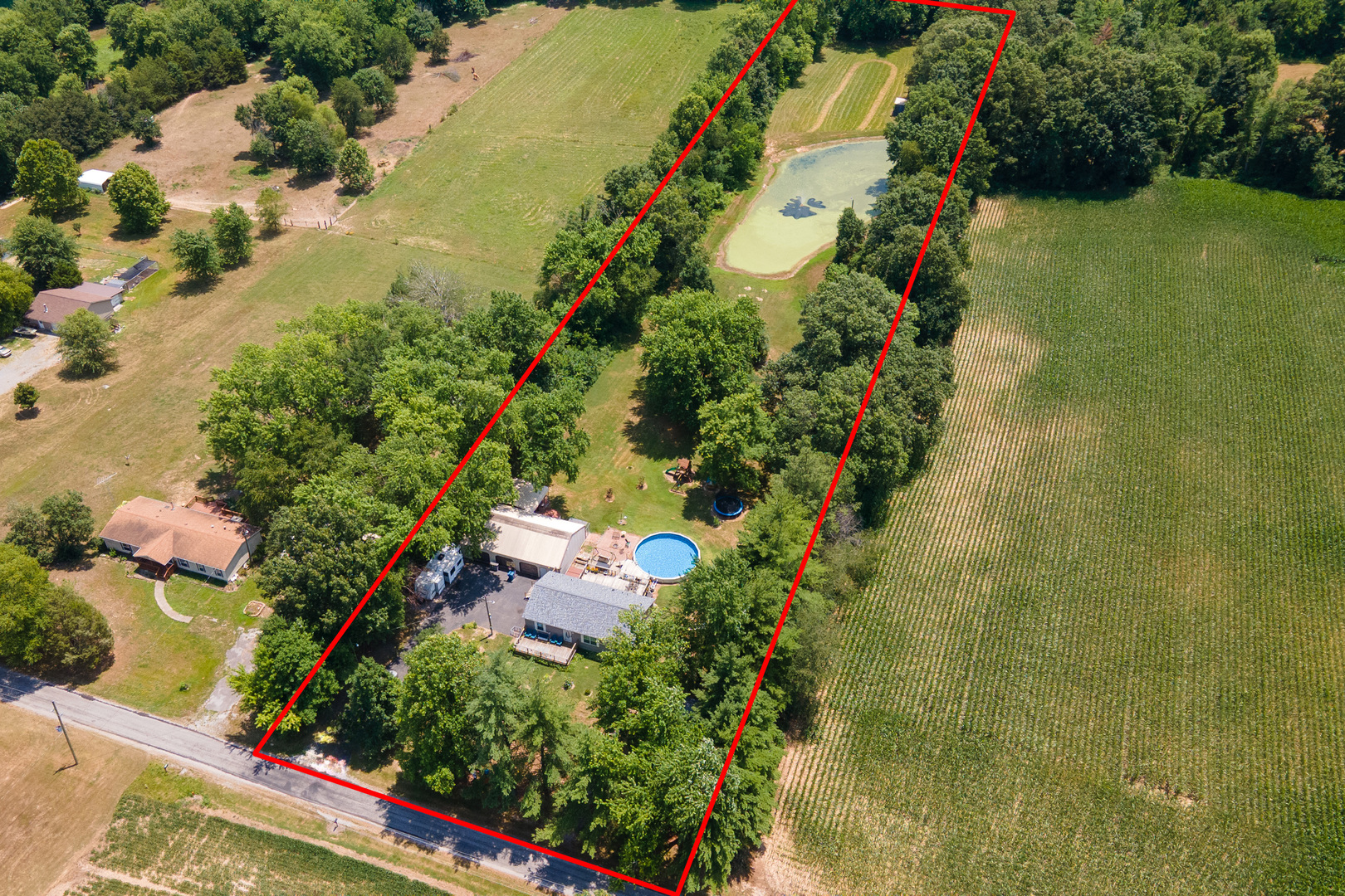 8184 Knox Road West Frankfort, IL 62896 - Photo 4 of 36