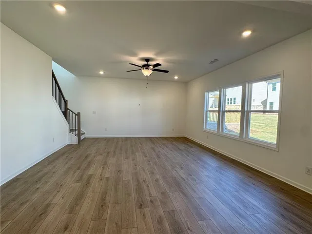 $424,900 | 5449 Hargrove Way, Flowery Branch, GA 30542