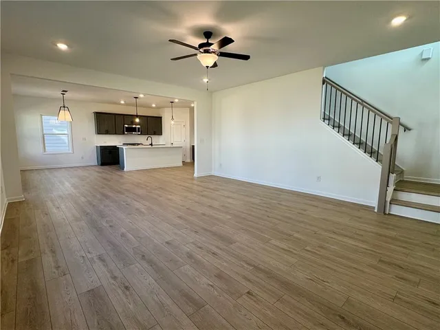 $424,900 | 5449 Hargrove Way, Flowery Branch, GA 30542