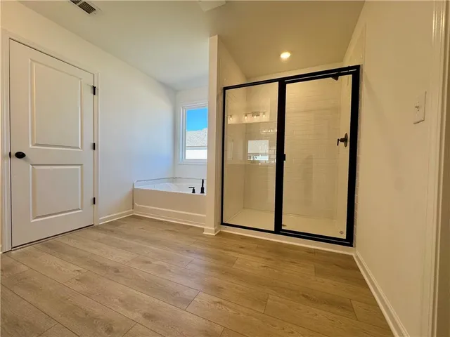 $424,900 | 5449 Hargrove Way, Flowery Branch, GA 30542