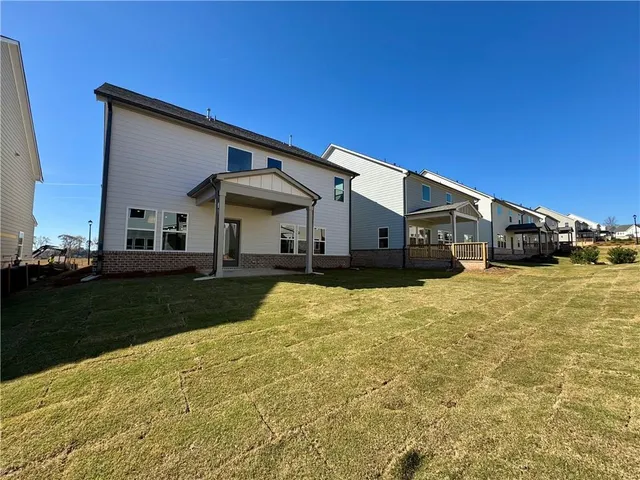 $424,900 | 5449 Hargrove Way, Flowery Branch, GA 30542