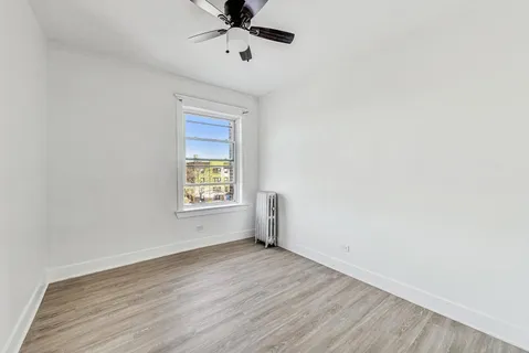 $2,000 | 7733 North Hermitage Avenue, Unit 3N, Chicago, IL 60626