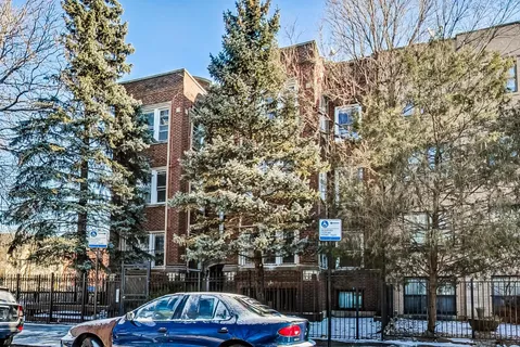 $2,000 | 7733 North Hermitage Avenue, Unit 3N, Chicago, IL 60626