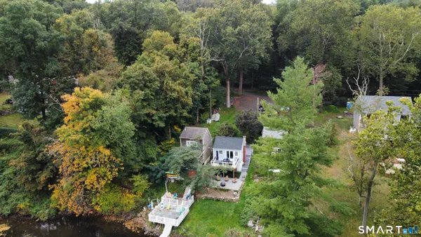 $295,000 | 7 Pootatuck Park Road, Newtown, CT 06482