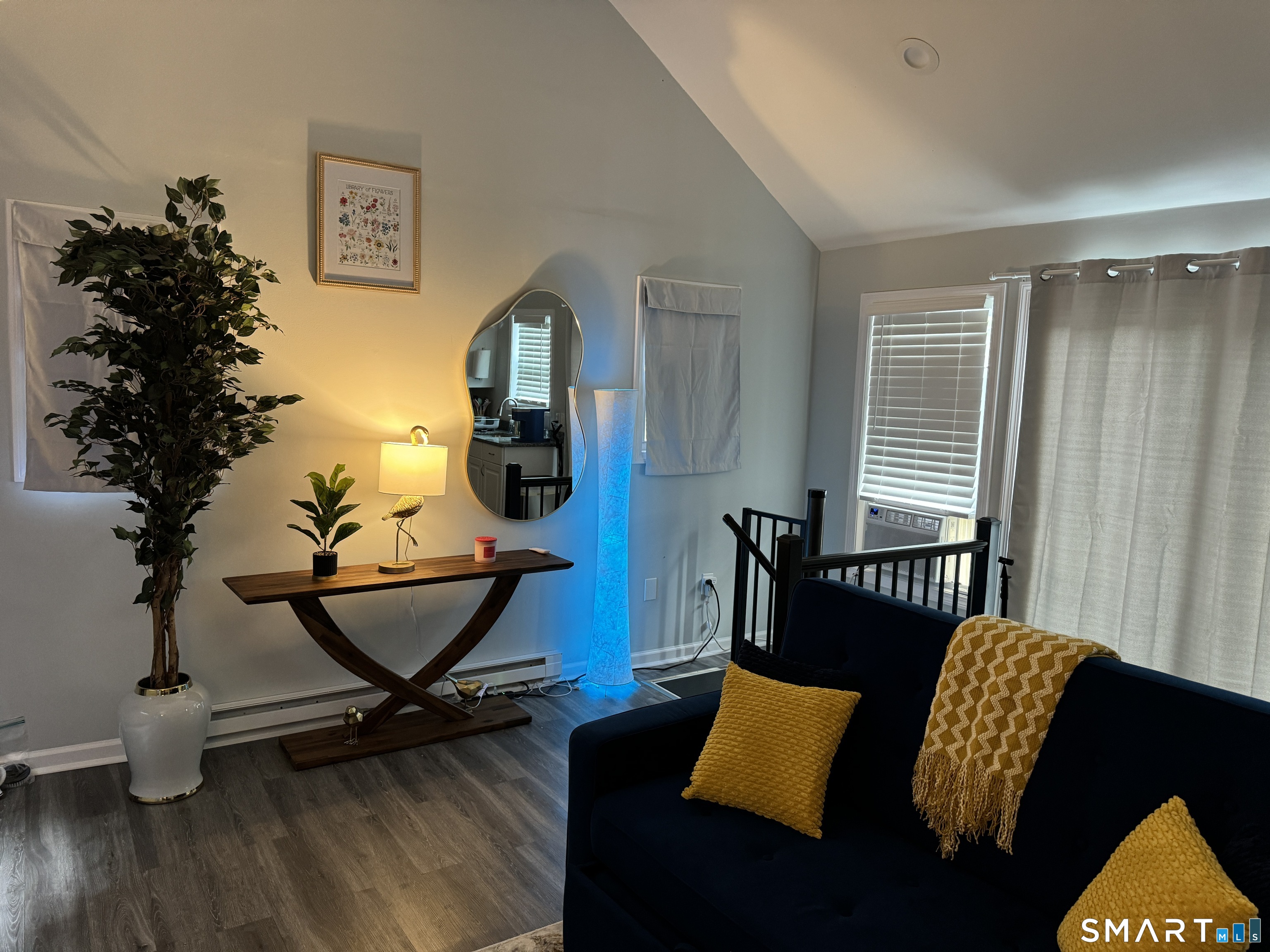 7 Pootatuck Park Road Newtown, CT 06482 - Photo 4 of 21