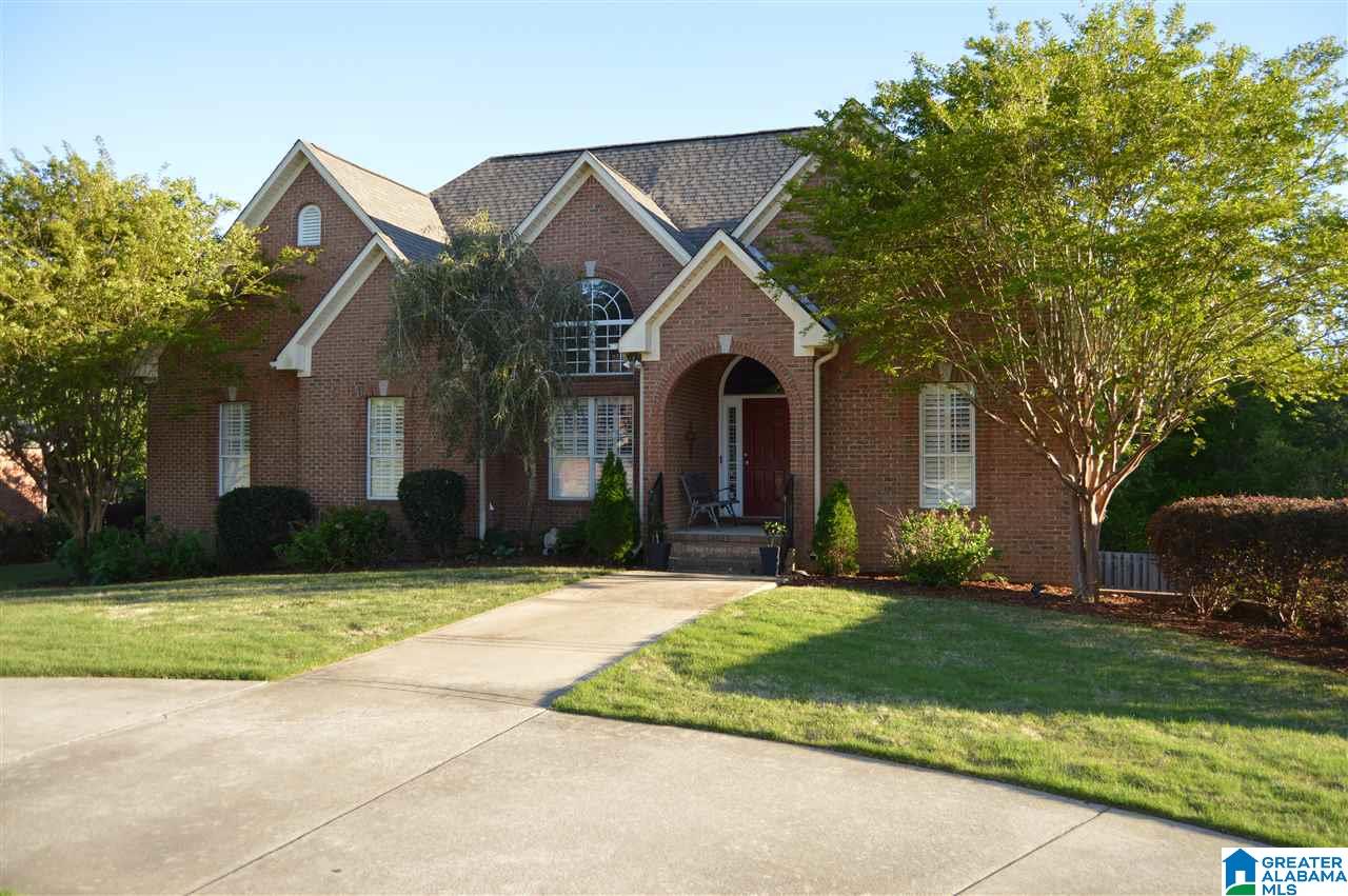 209 Emerald Cove Chelsea, AL 35043 - Photo 2 of 26