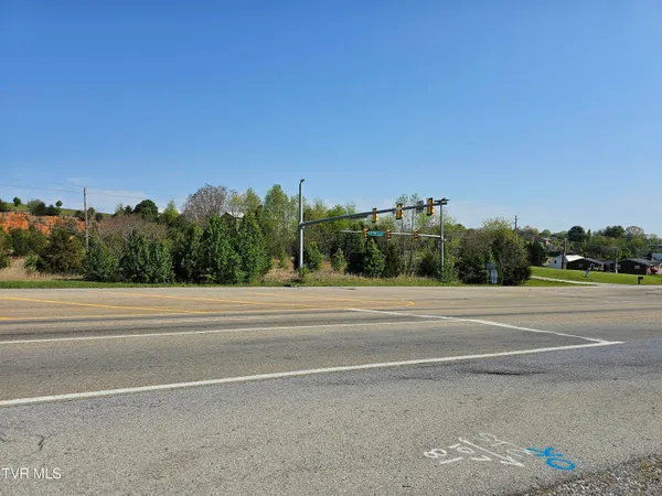 $275,000 | 1.81-ac East Andrew Johnson Highway, Greeneville, TN 37745