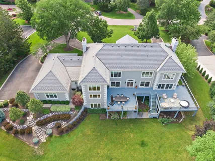 $1,750,000 | 56 Hillburn Lane, North Barrington, IL 60010