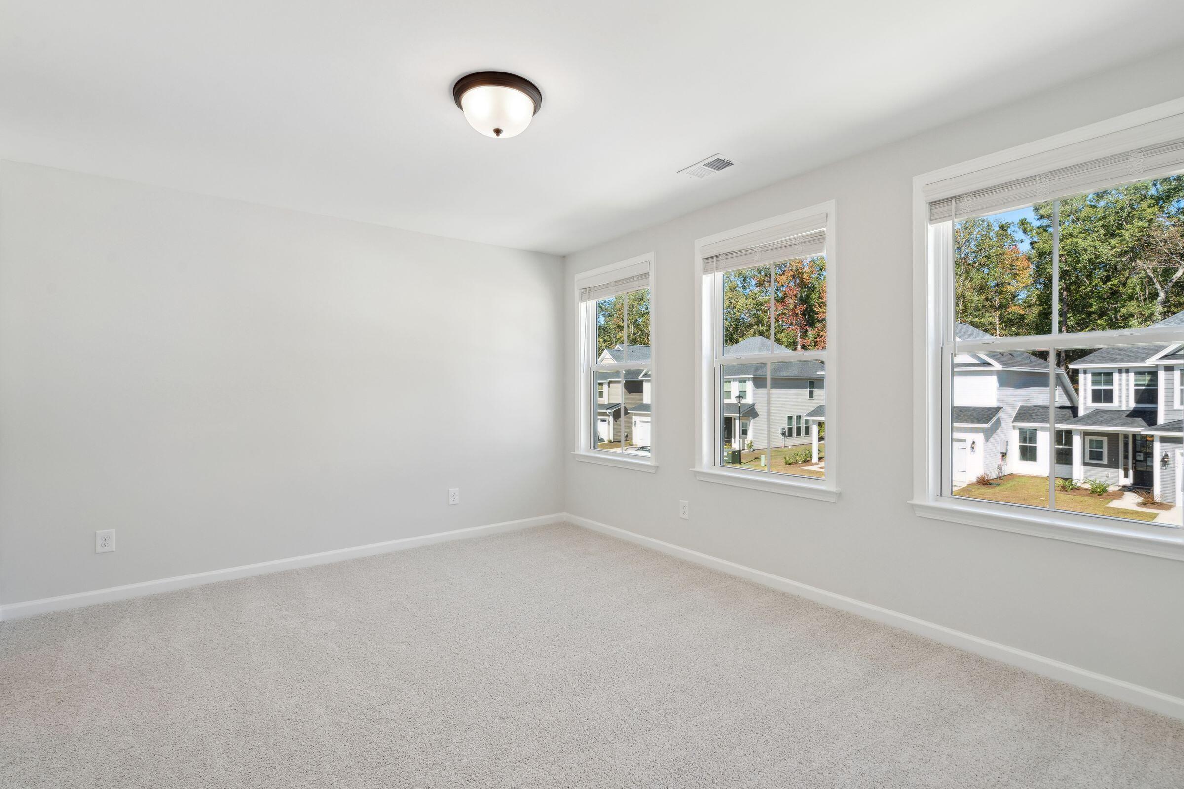 723 Alma Square Drive Moncks Corner, SC 29461 - Photo 24 of 34 376GreenFernDr-KeenEyeMarketing-030