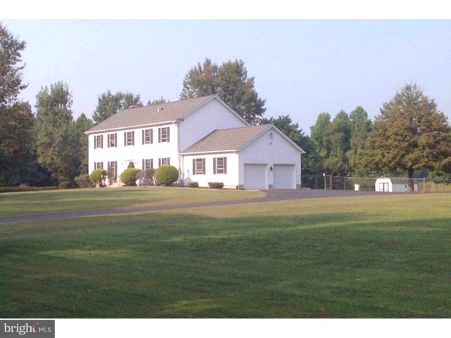 699 Juliustown Georgetown Road Jobstown, NJ 08041 - Photo 2 of 21
