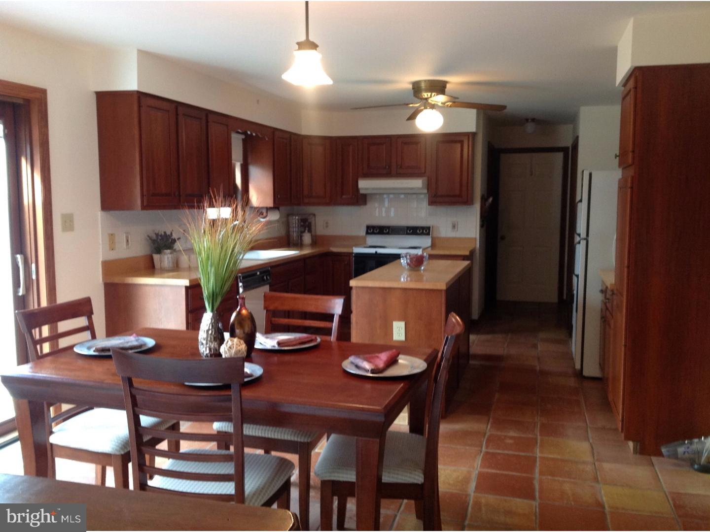 699 Juliustown Georgetown Road Jobstown, NJ 08041 - Photo 6 of 21