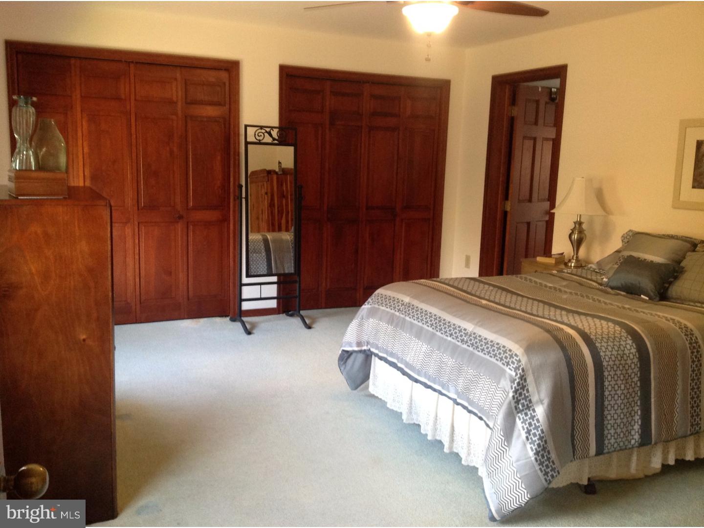 699 Juliustown Georgetown Road Jobstown, NJ 08041 - Photo 7 of 21