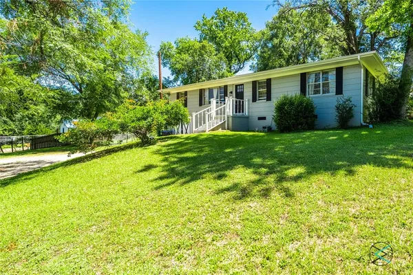 $185,000 | 1506 Bassett Road, Palestine, TX 75803