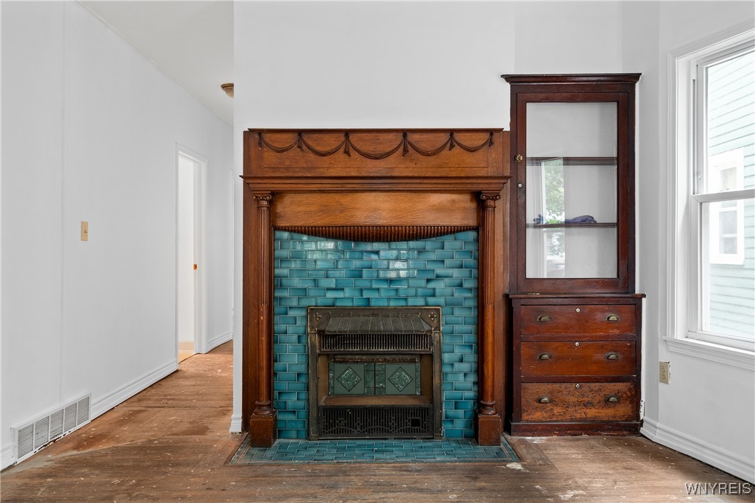 71 Hoyt Street Buffalo, NY 14213 - Photo 12 of 35