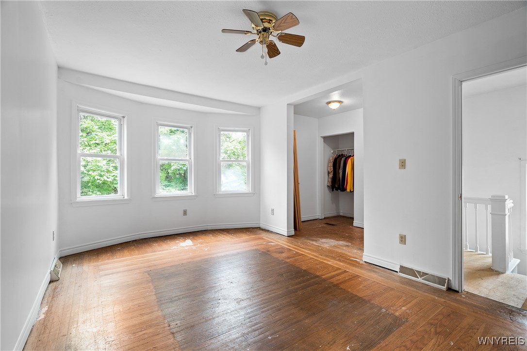 71 Hoyt Street Buffalo, NY 14213 - Photo 20 of 35