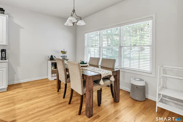 $524,900 | 1125 West Woods Road, Unit 37, Hamden, CT 06518