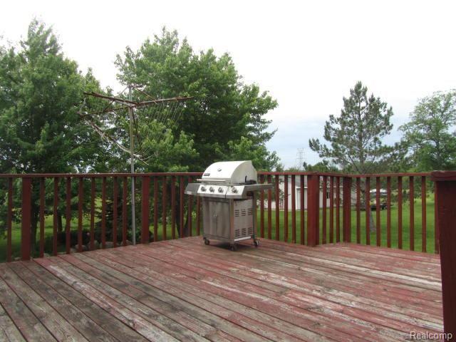 1269 Lathrop Road Allenton, MI 48002 - Photo 17 of 20 2014-05-26 23.03