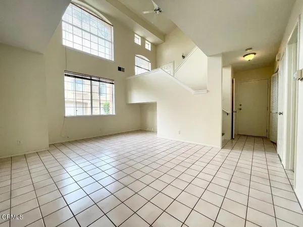 $3,600 | 723 Kingfisher Way, Oxnard, CA 93030