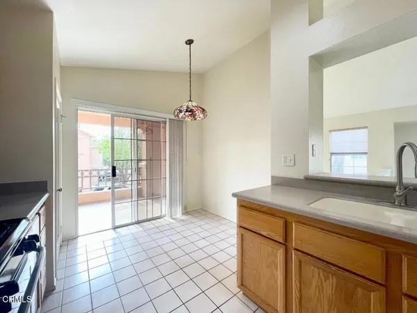 $3,600 | 723 Kingfisher Way, Oxnard, CA 93030