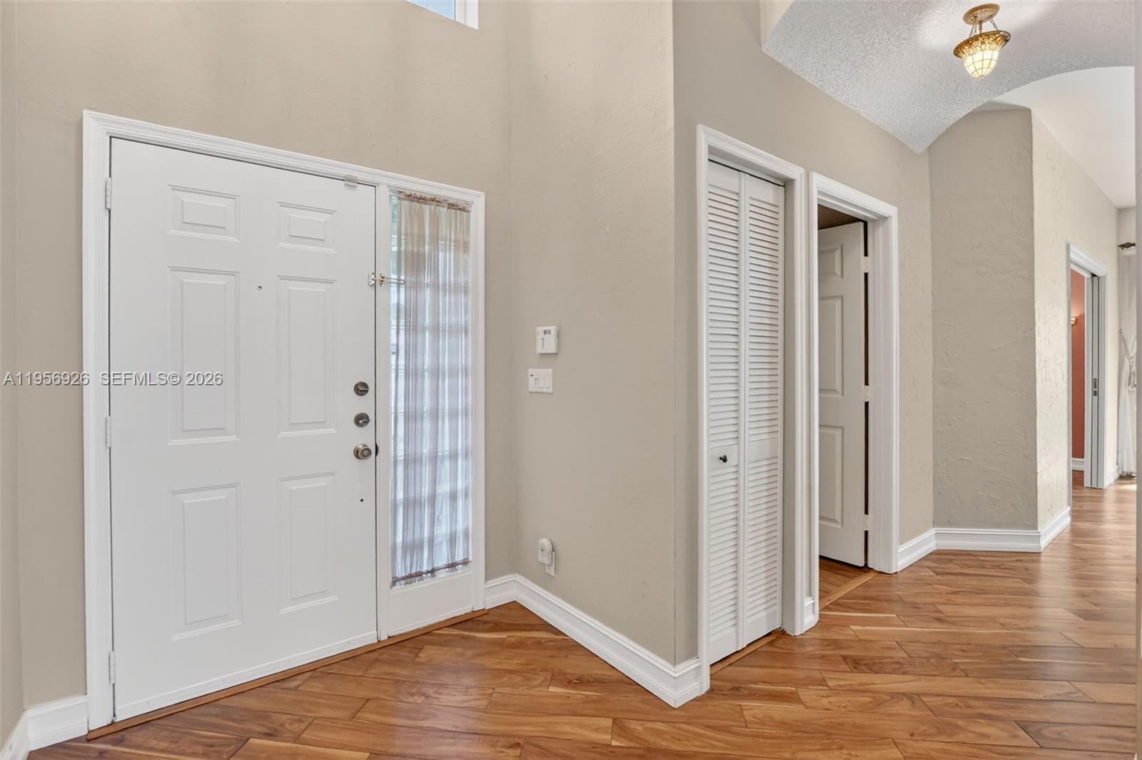 23331 Feather Palm Court Boca Raton, FL 33433 - Photo 9 of 51