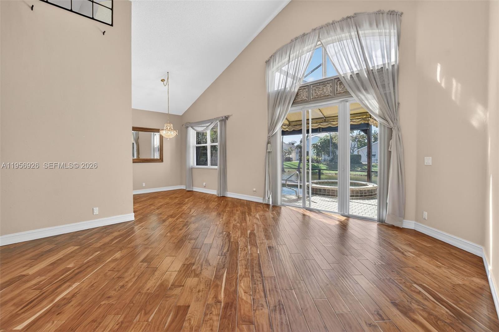 23331 Feather Palm Court Boca Raton, FL 33433 - Photo 10 of 51