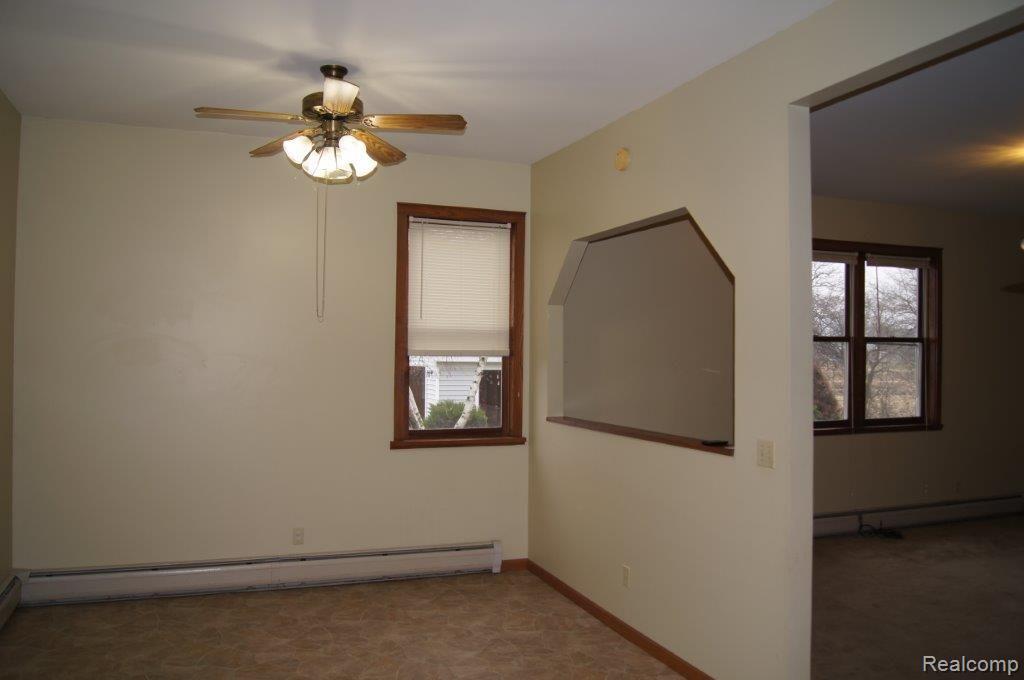 2964 Peppermill Road Lapeer, MI 48446 - Photo 3 of 14 2964 Peppermill Rd (5).jpg