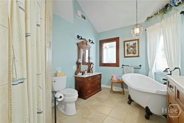 $695,000 | 10 Pinetree Road, Midway, GA 31320