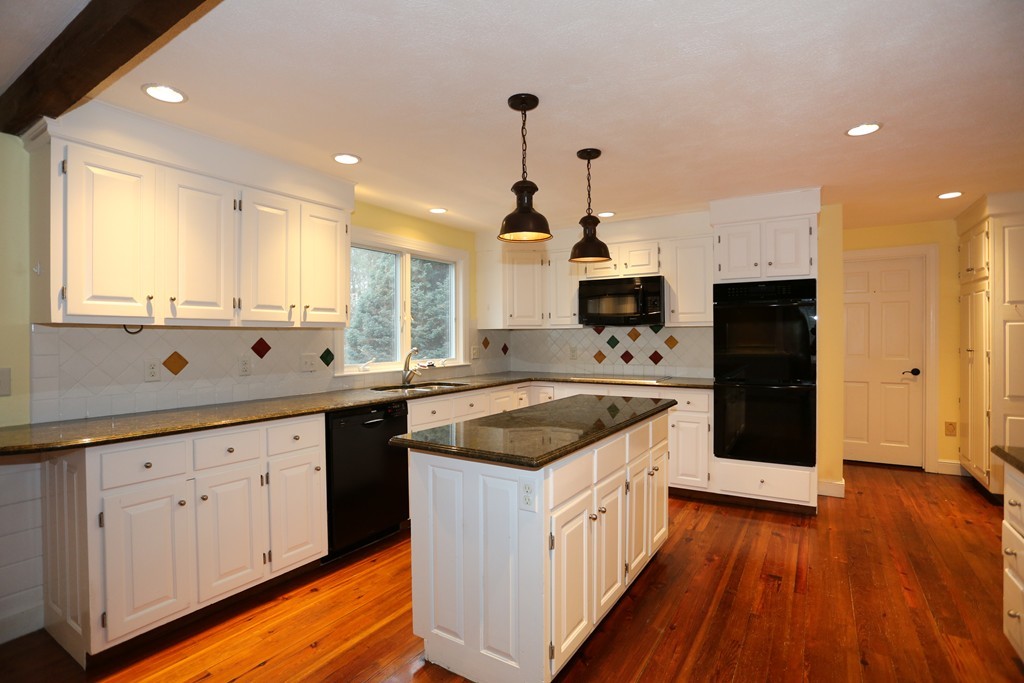 35 Field Road Sudbury, MA 01776 - Photo 8 of 30