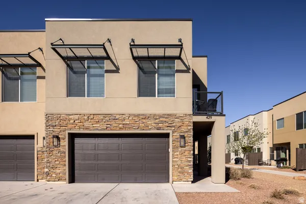 $974,900 | 429 North 600th Street West, Moab, UT 84532