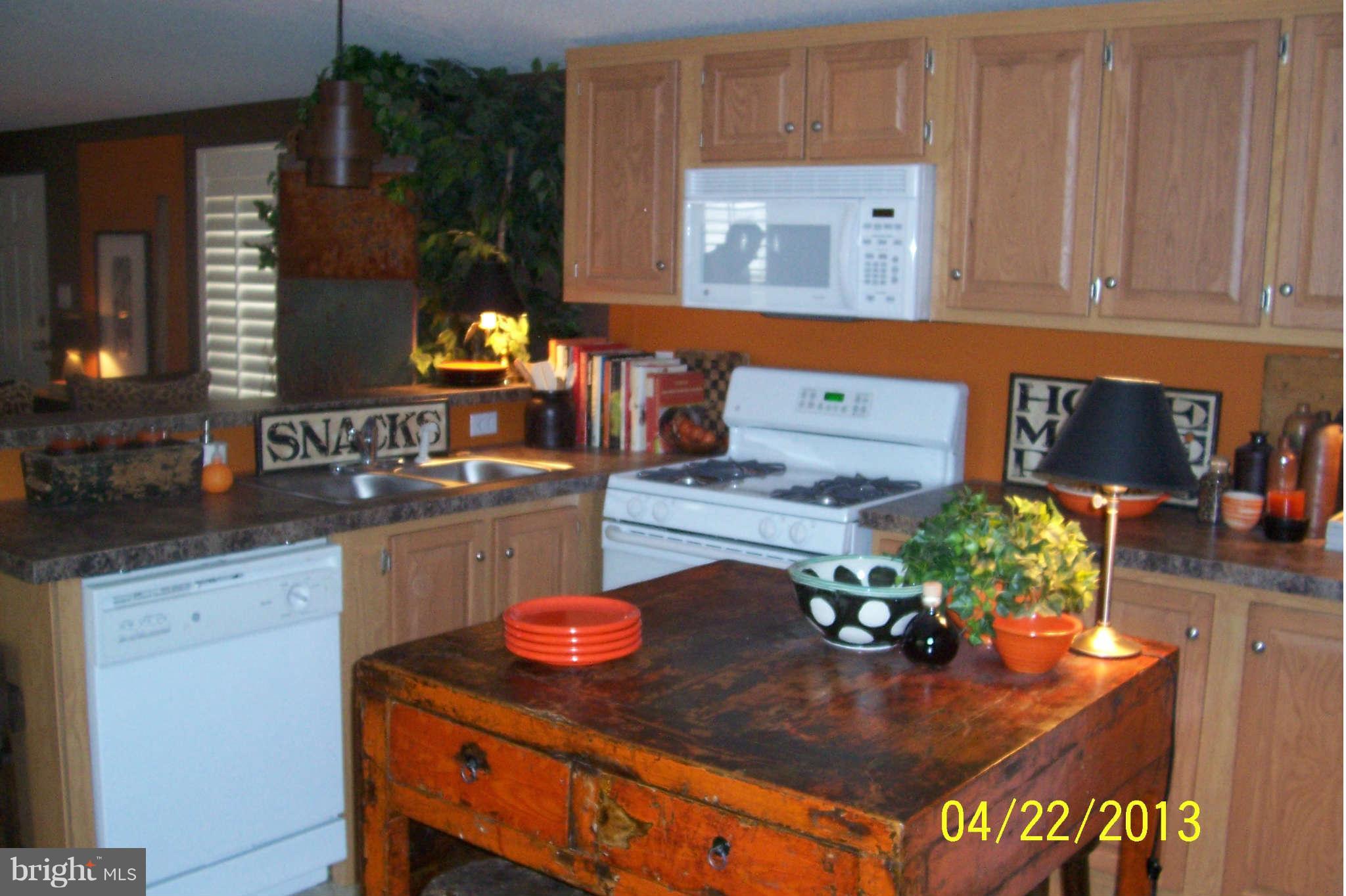 7810 Clark Road, Unit A46 Jessup, MD 20794 - Photo 16 of 24 Kitchen