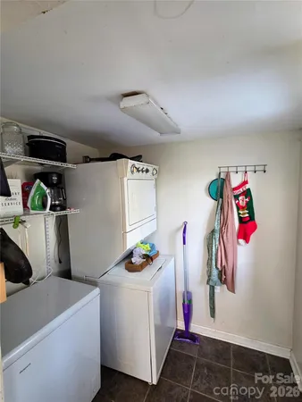 $139,900 | 833 Dennis Street, Troy, NC 27371