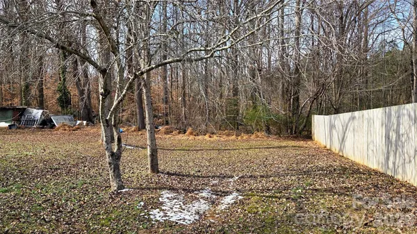 $139,900 | 833 Dennis Street, Troy, NC 27371