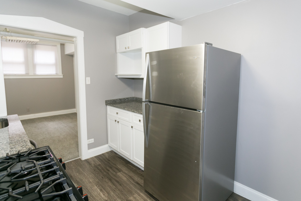 629 West Cornelia Avenue, Unit GDN Chicago, IL 60657 - Photo 4 of 20