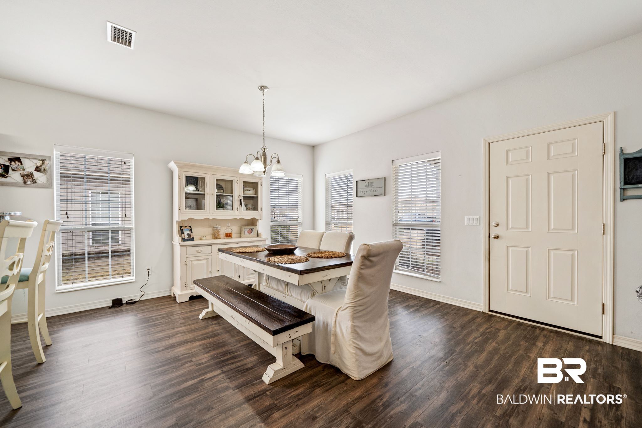 33142 A Stables Drive, Unit 8A Daphne, AL 36527 - Photo 5 of 15 Dining Area