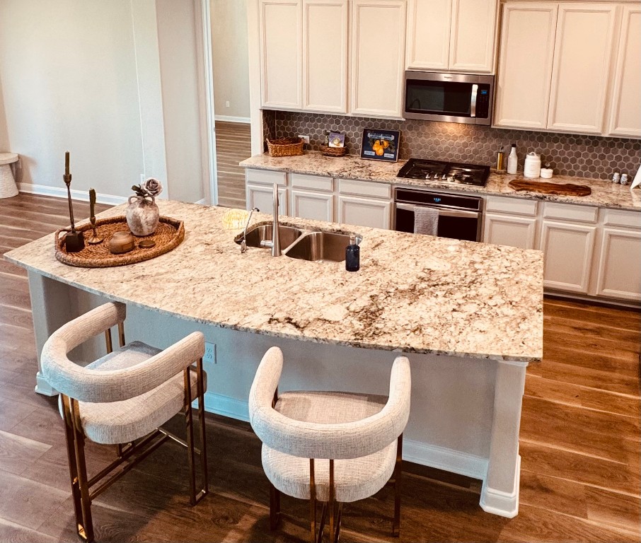 2023 Pine Ledge Road Pearland, TX 77089 - Photo 4 of 29