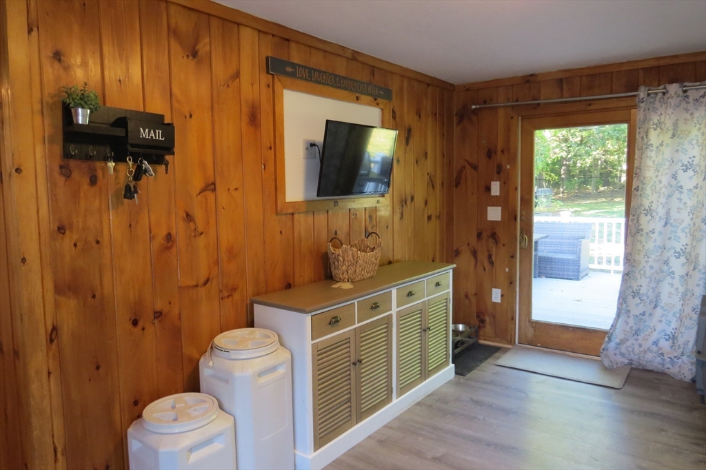 267 Reed Street Hanson, MA 02341 - Photo 15 of 26 Gallery Image 15
