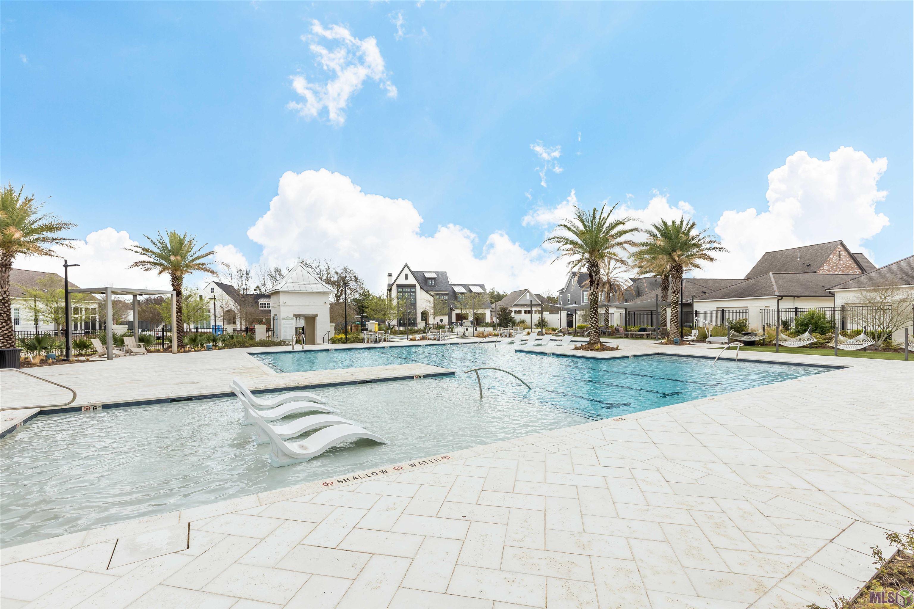 5118 Cheneau Lane Baton Rouge, LA 70808 - Photo 36 of 43 Rouzan Swimming Pool