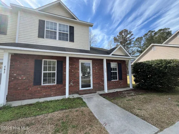 $1,400 | 400 Meadowbrook Lane, Jacksonville, NC 28546