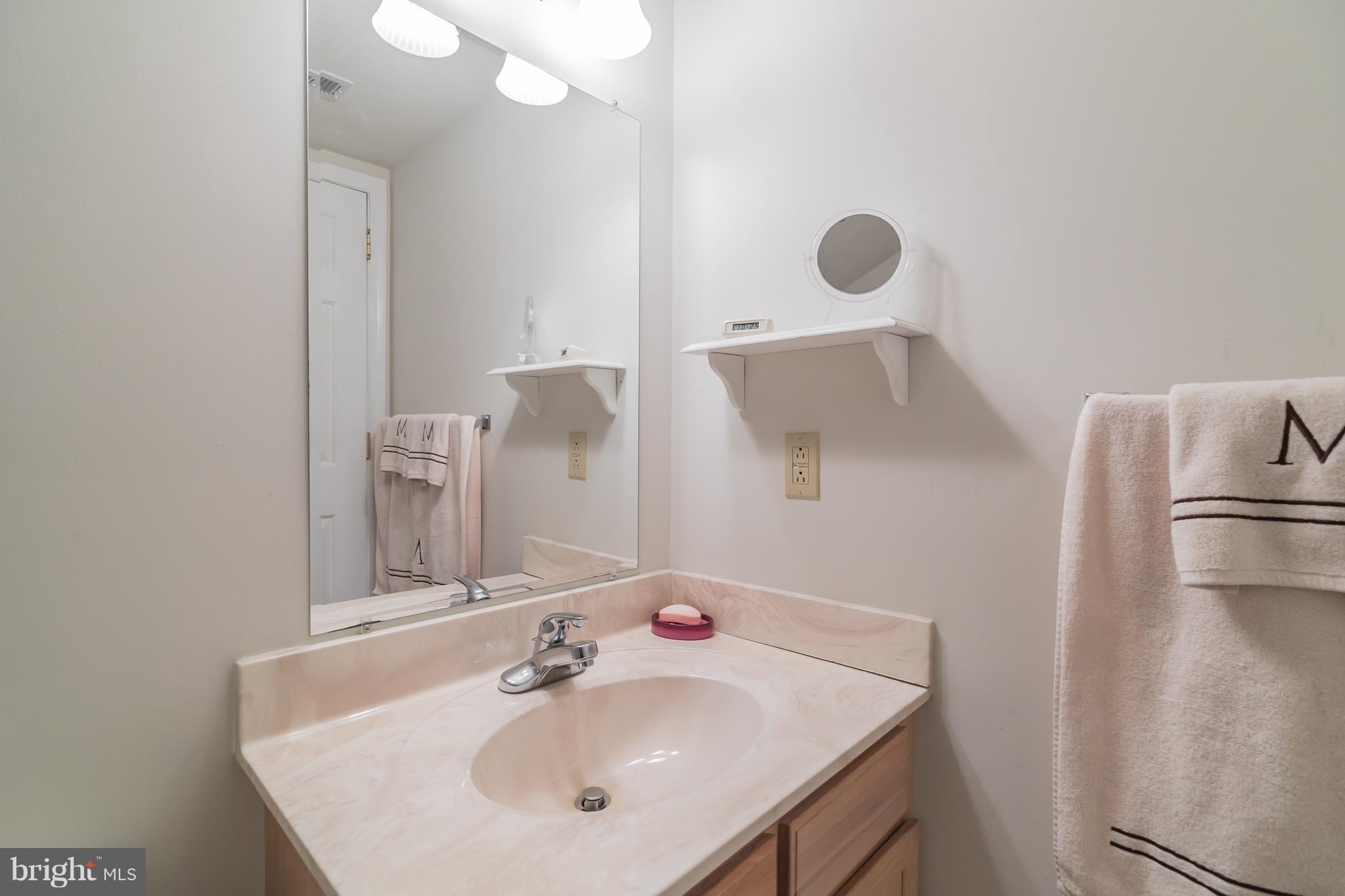 411 Brandon Road Norristown, PA 19403 - Photo 11 of 20 Gallery Image 11
