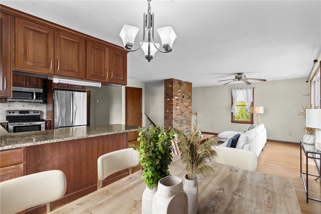 374 Gooseberry Road South Kingstown, RI 02879 - Photo 13 of 37 VIRTUALLY STAGED