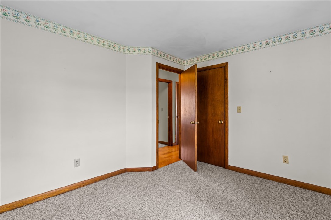374 Gooseberry Road South Kingstown, RI 02879 - Photo 18 of 37 Gallery Image 18